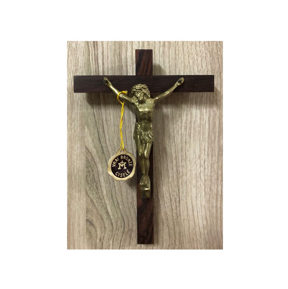 Croix en bois - Christ en bronze